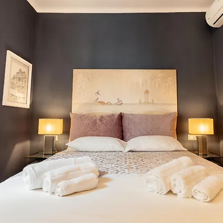 Luxury&charme Historical Center 2 Appartement