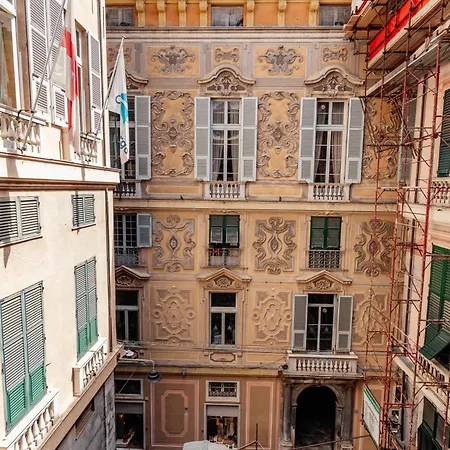 Luxury&charme Historical Center 2 *