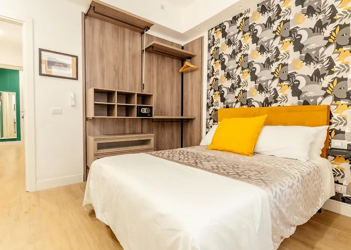 Luxury&charme Historical Center 2 Apartment *