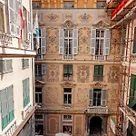 Luxury&charme Historical Center 2 *